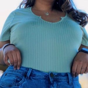 BOOHOO PLUS OLIVE BODYSUIT💚